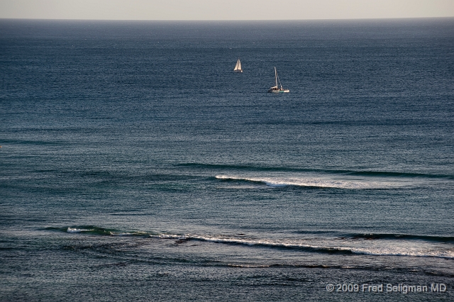 20091030_171402 D3.jpg - Ocean view from Hawaiin Village